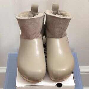 No. 6 Store Low Shearling Clog Boot on Flat Bendable Base in Clay Size 39